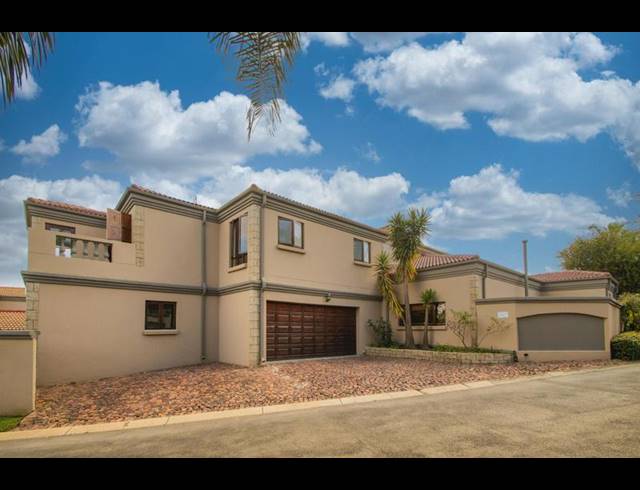 4 BEDROOM HOUSE FOR SALE IN CRAIGAVON